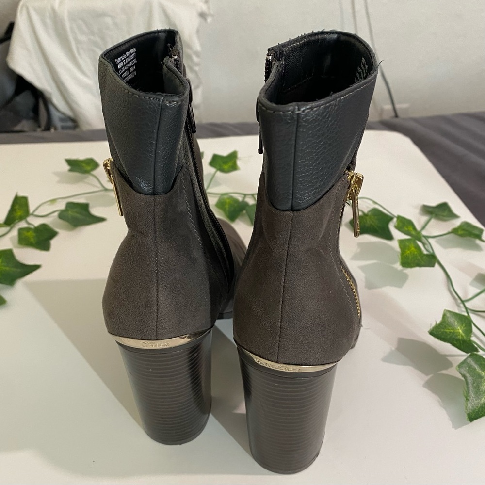 Juicy couture gray boots 71/2 - Picture 8 of 16